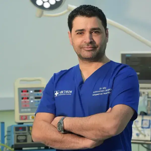 Dr. Menelaos Menelaou - Orthopaedic Surgeon / Traumatologist (GHS) at DIKTEON Medical Center at Strovolos - Nicosia - Cyprus / Δρ. Μενέλαος Μενελάου- Ορθοπαιδικός Χειρουργός / Τραυματολόγος (ΓεΣΥ) στο ΔΙΚΤΑΙΟΝ Ιατρικό Κέντρο στον Στρόβολο - Λευκωσία - Κύπρος.