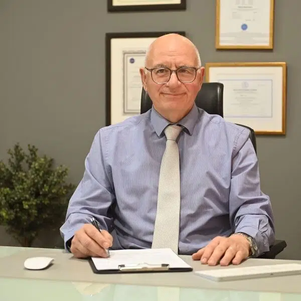 Dr. Michael M. Myrianthefs Cardiologist (GHS) at DIKTEON Medical Center at Strovolos - Nicosia - Cyprus / Δρ. Μιχαήλ Μ. Μυριανθέυς Καρδιολόγος (ΓεΣΥ) στο ΔΙΚΤΑΙΟΝ Ιατρικό Κέντρο στον Στρόβολο - Λευκωσία - Κύπρος.